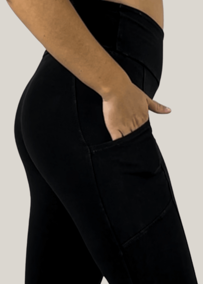 Plano Perfect Fit Pocket Leggings (Solid Black)