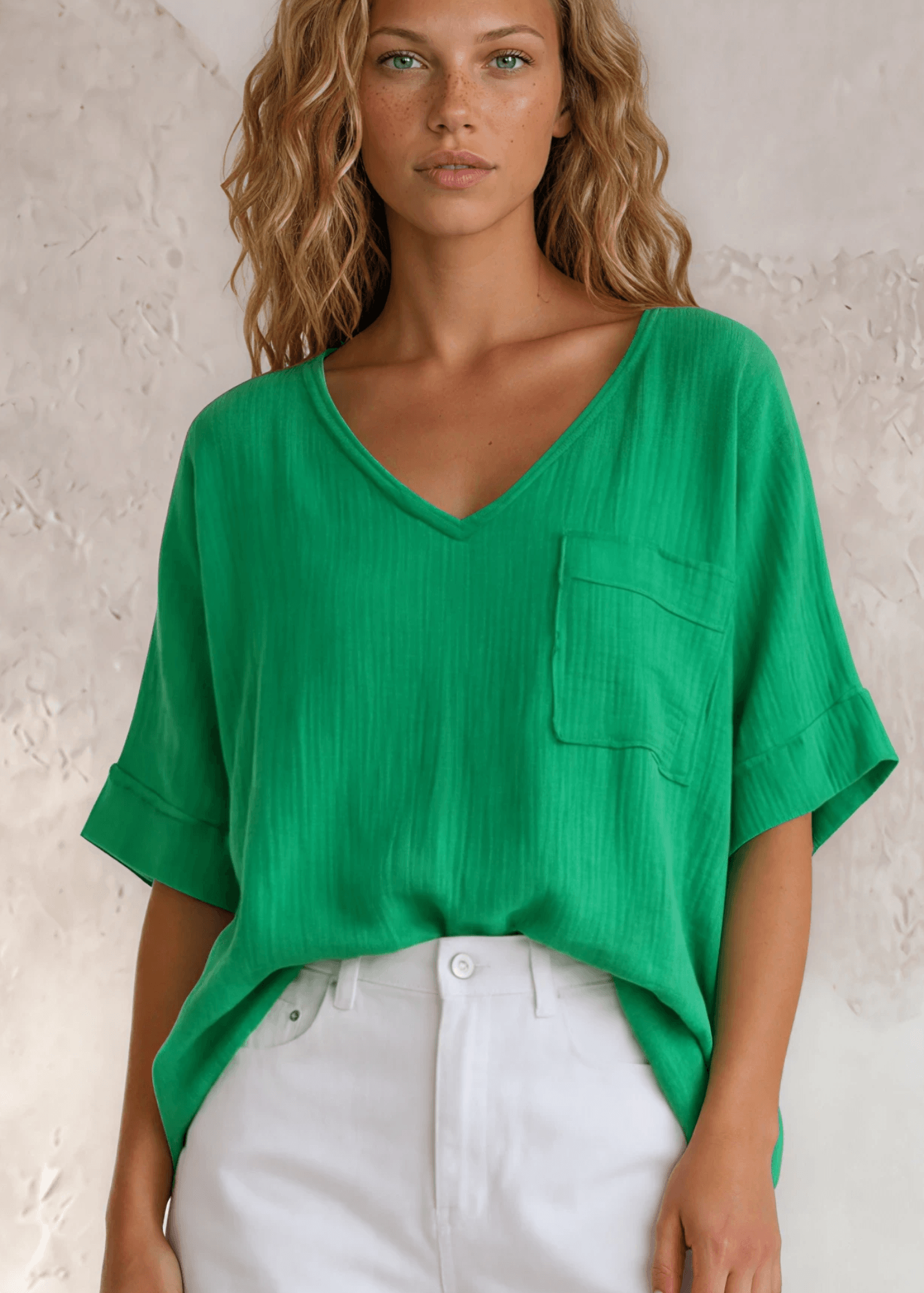 Ryleigh Double Gauze V-Neck Top (Kelly Green)