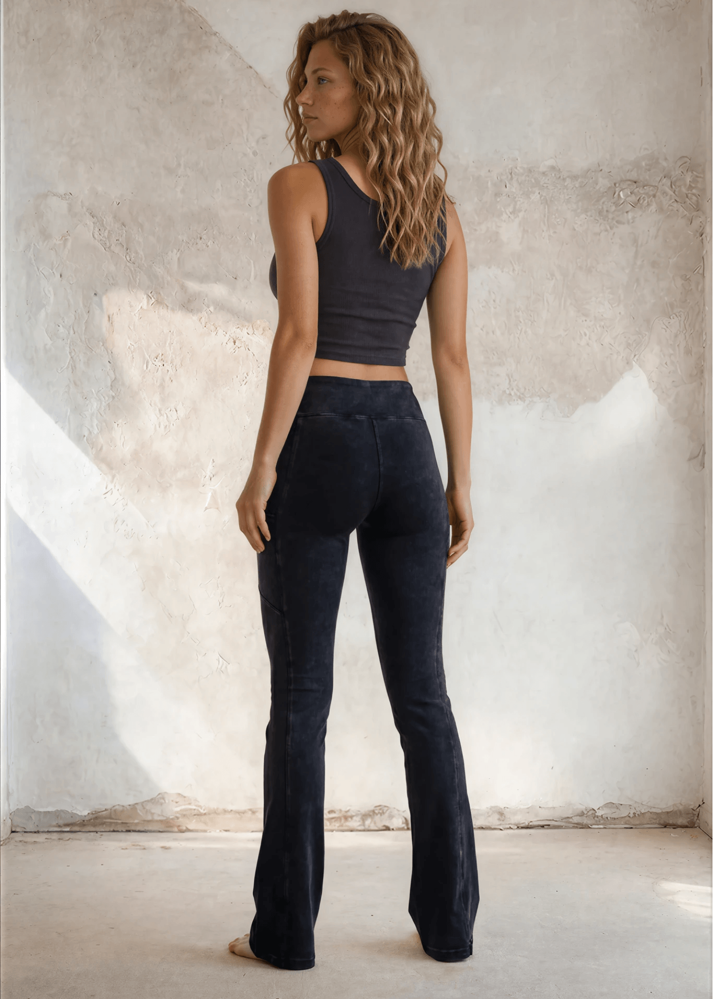 Pike's Peak Perfect Fit Bootcut Pants (Black Denim)
