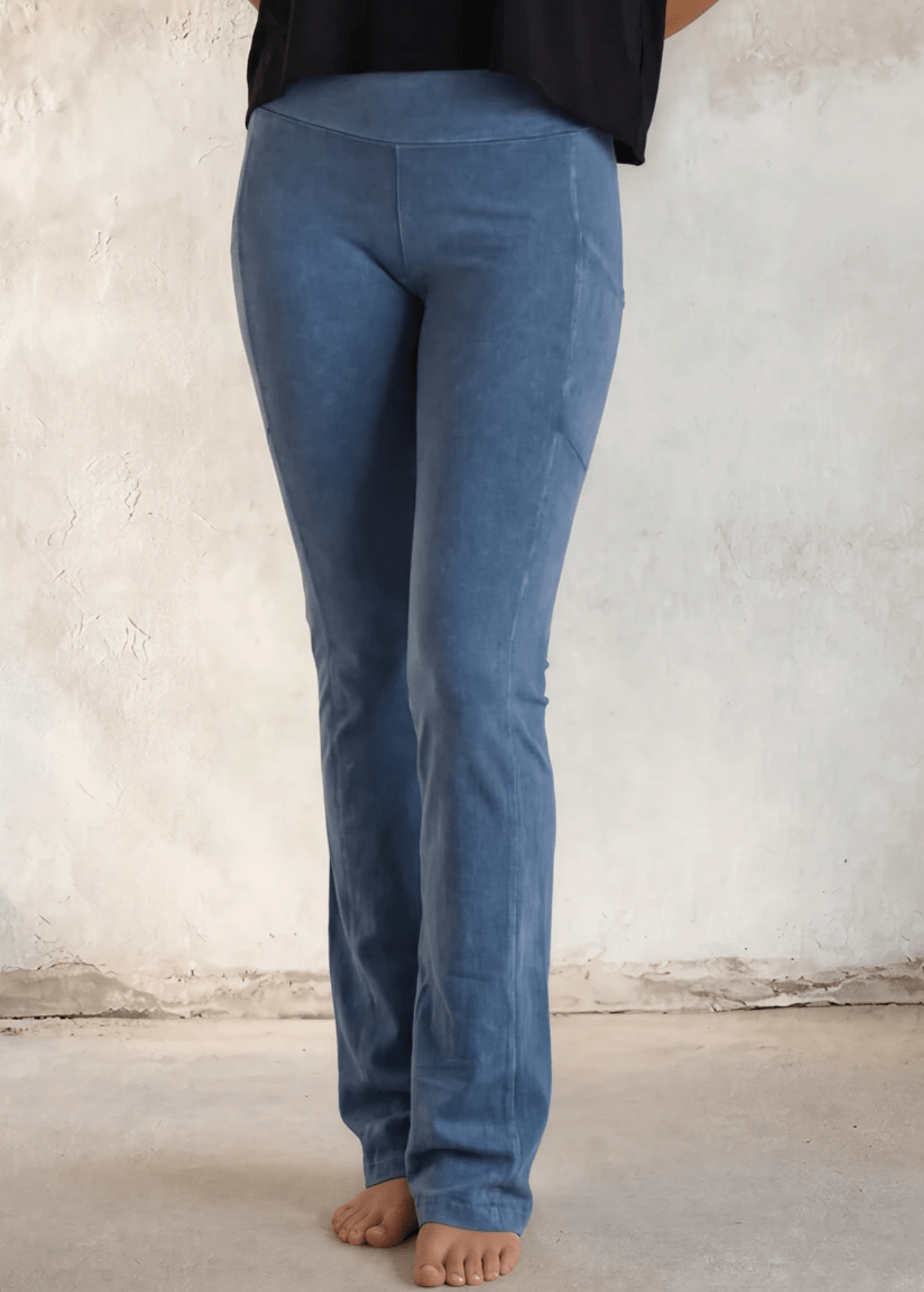 Pike's Peak Perfect Fit Bootcut Pants (Light Denim)