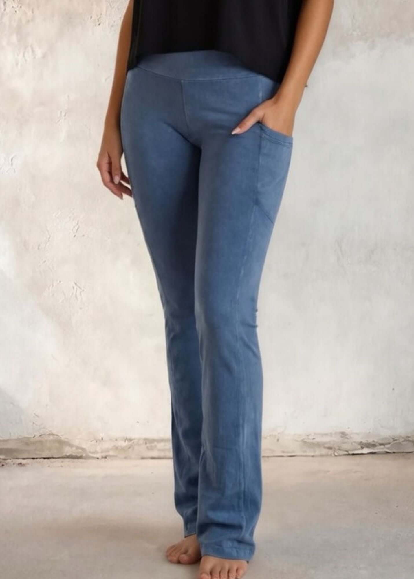 Pike's Peak Perfect Fit Bootcut Pants (Light Denim)