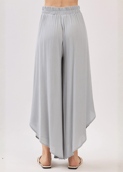 Val's Vacation Flowy Pants (Gracious Gray)