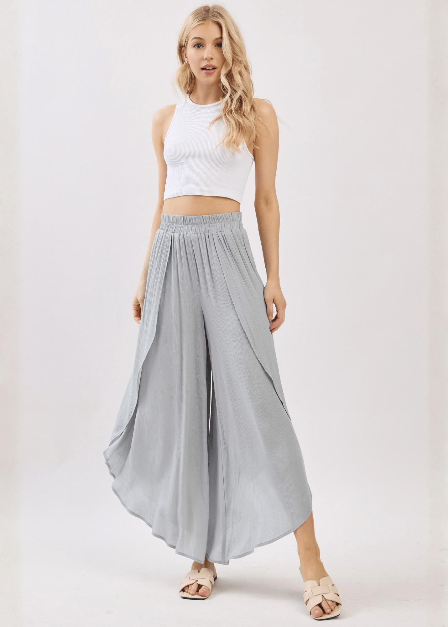 Val's Vacation Flowy Pants (Gracious Gray)