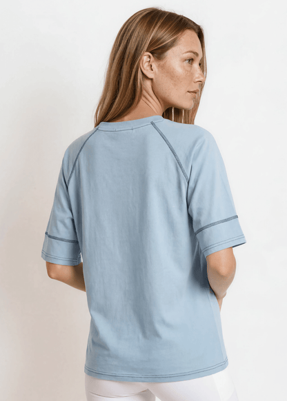 Evelyn Exposed Stitch Tee in Denim Blue