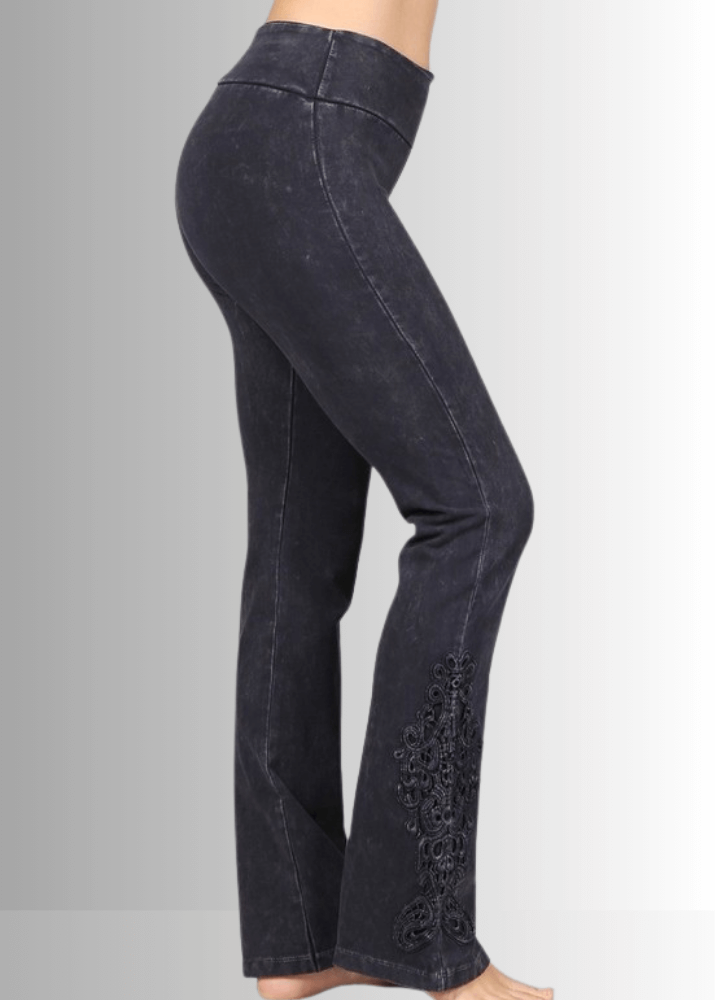 Mineral Washed Bootcut Jeggings Crochet DetaiL