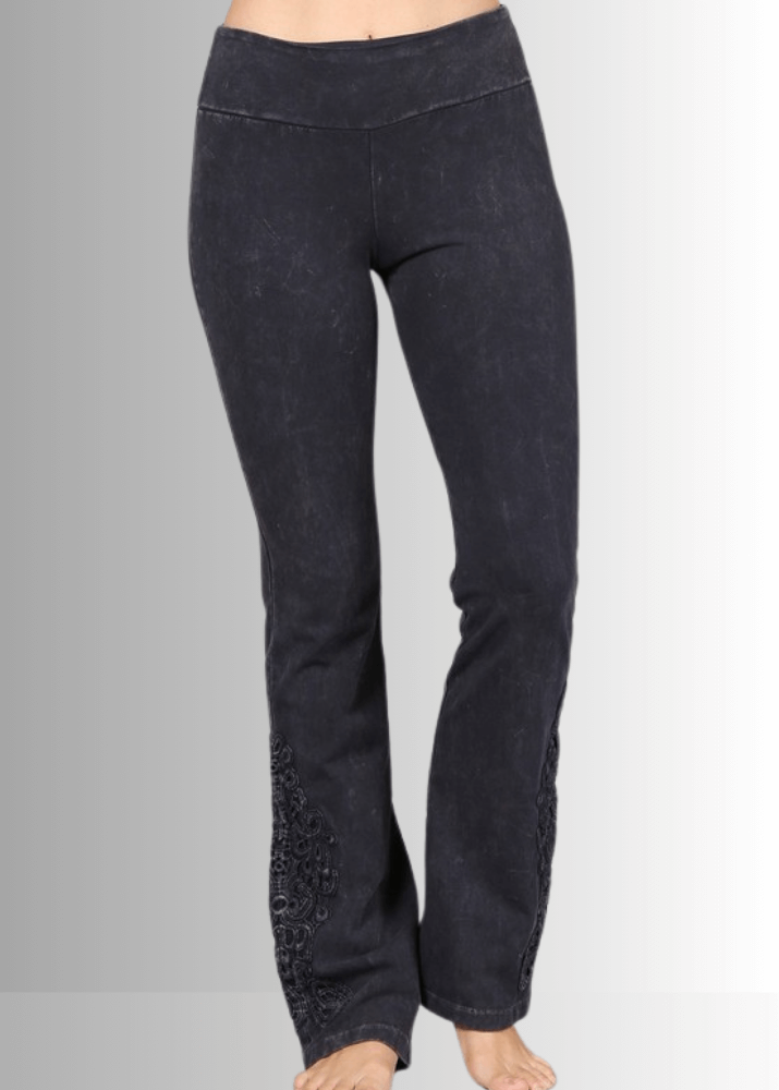 Mineral Washed Bootcut Jeggings Crochet DetaiL