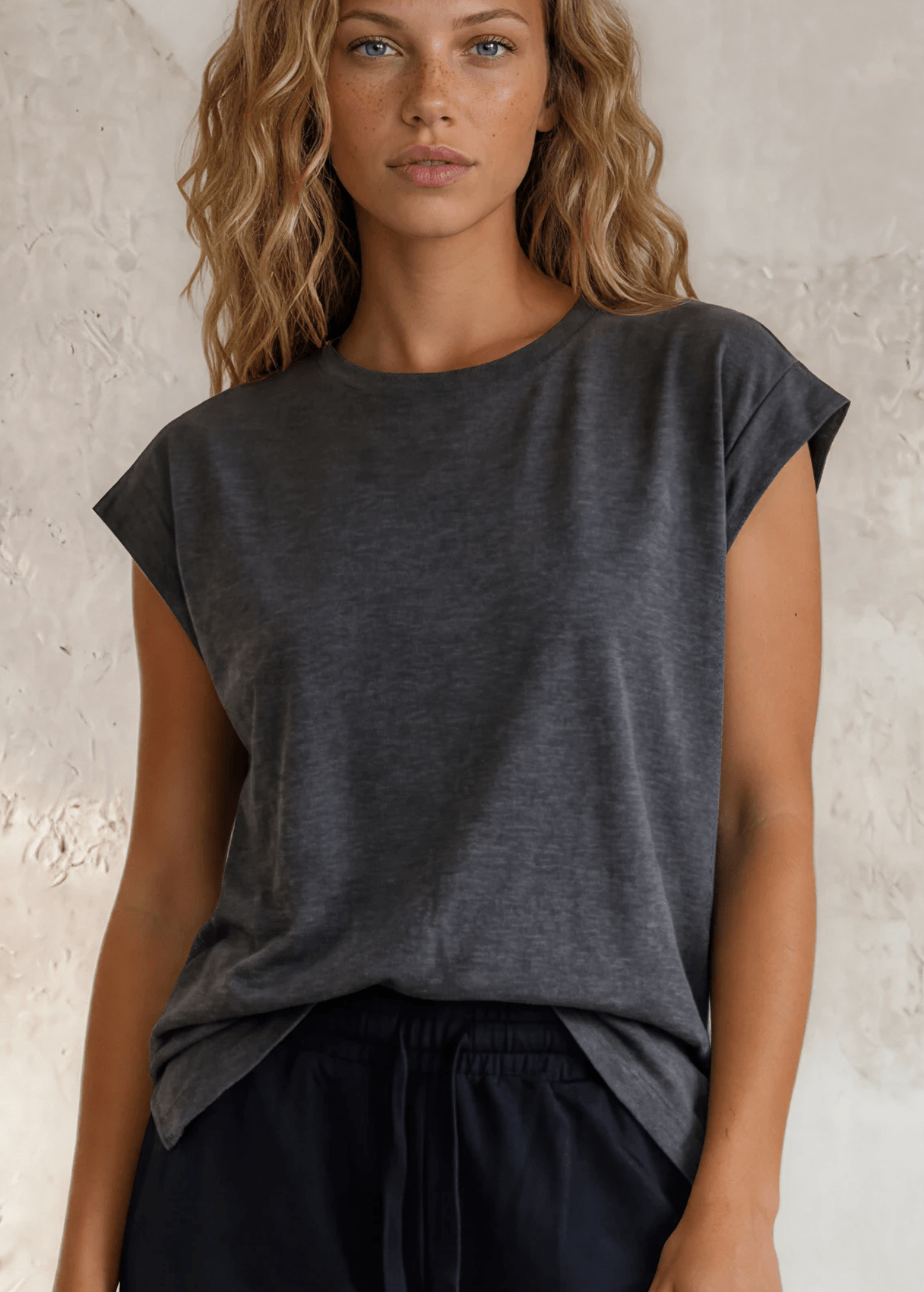 Marla Muscle Tee - Charcoal