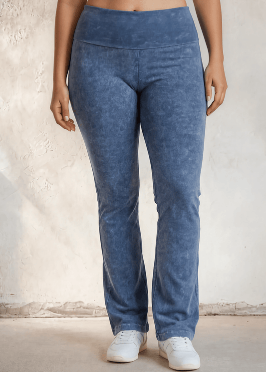 Ellie's Essential Cotton Stretch Bootcut Flare Plus Size Light Denim