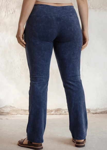 Ellie's Essential Cotton Stretch Bootcut Flare Plus Size Dark Denim