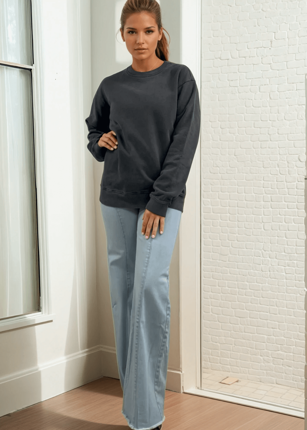 Brynlee Heavyweight Crew Neck Fleece Sweatshirt