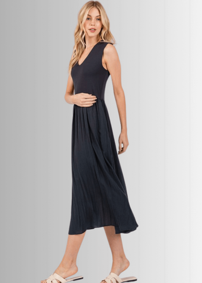 Nora Sleeveless Contrast Midi Dress