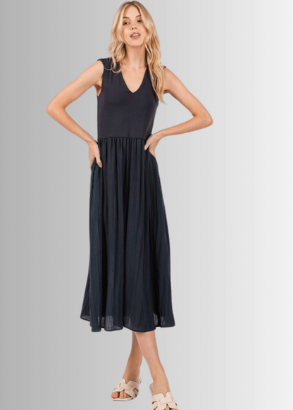 Nora Sleeveless Contrast Midi Dress