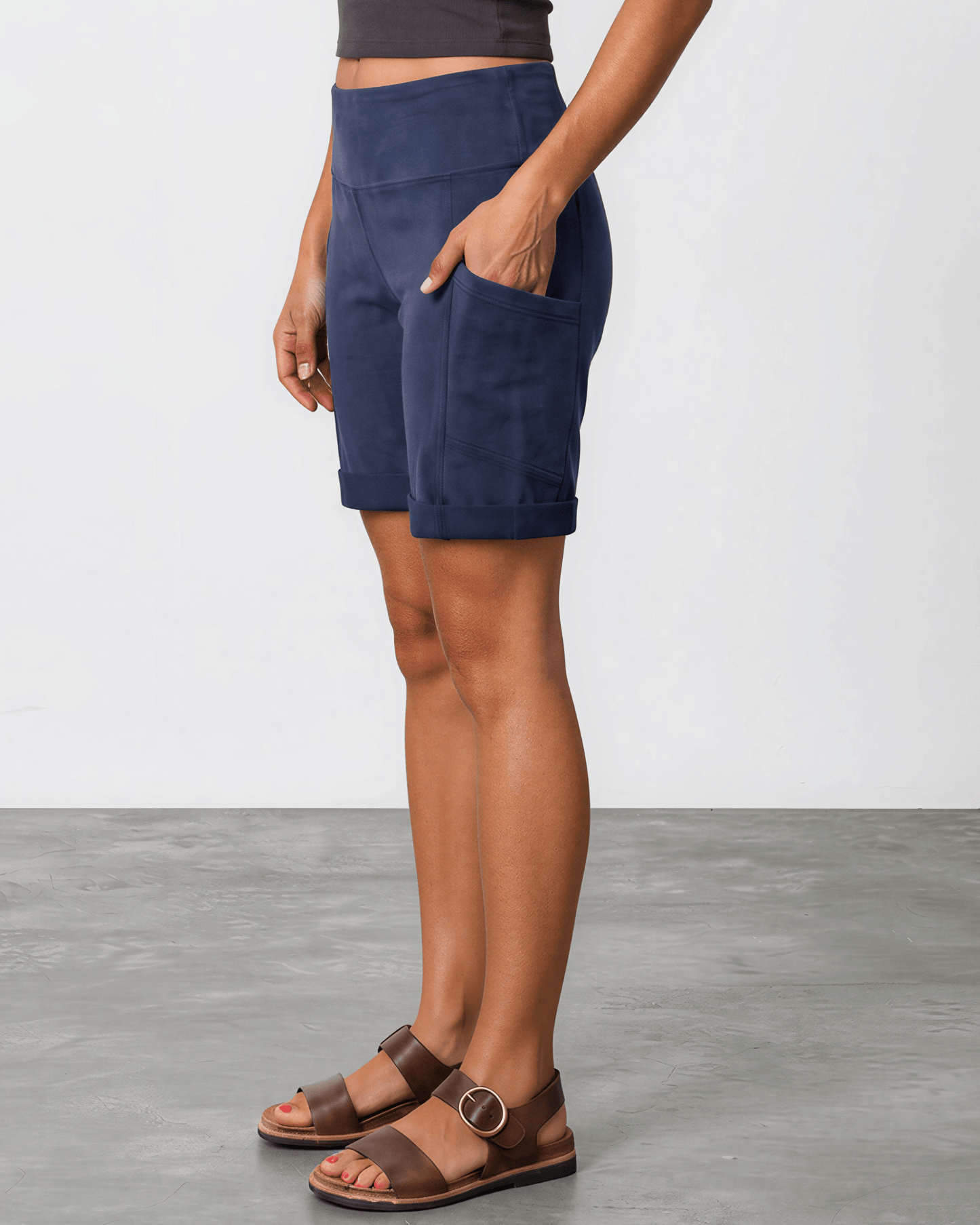 Hilton Head Hybrid Shorts (Dark Denim)