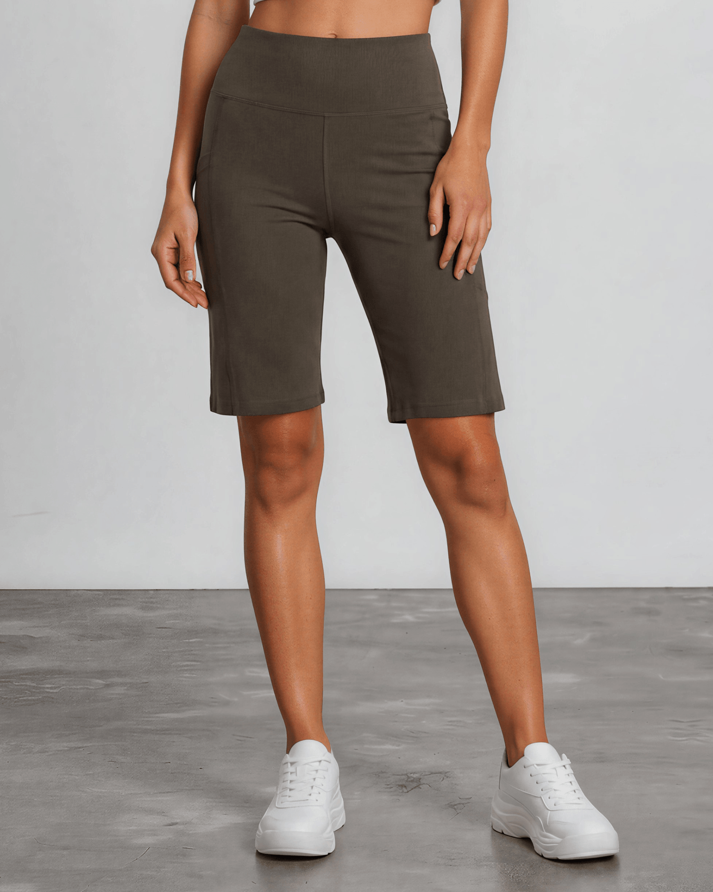 Hilton Head Hybrid Shorts (Dark Moss Green)