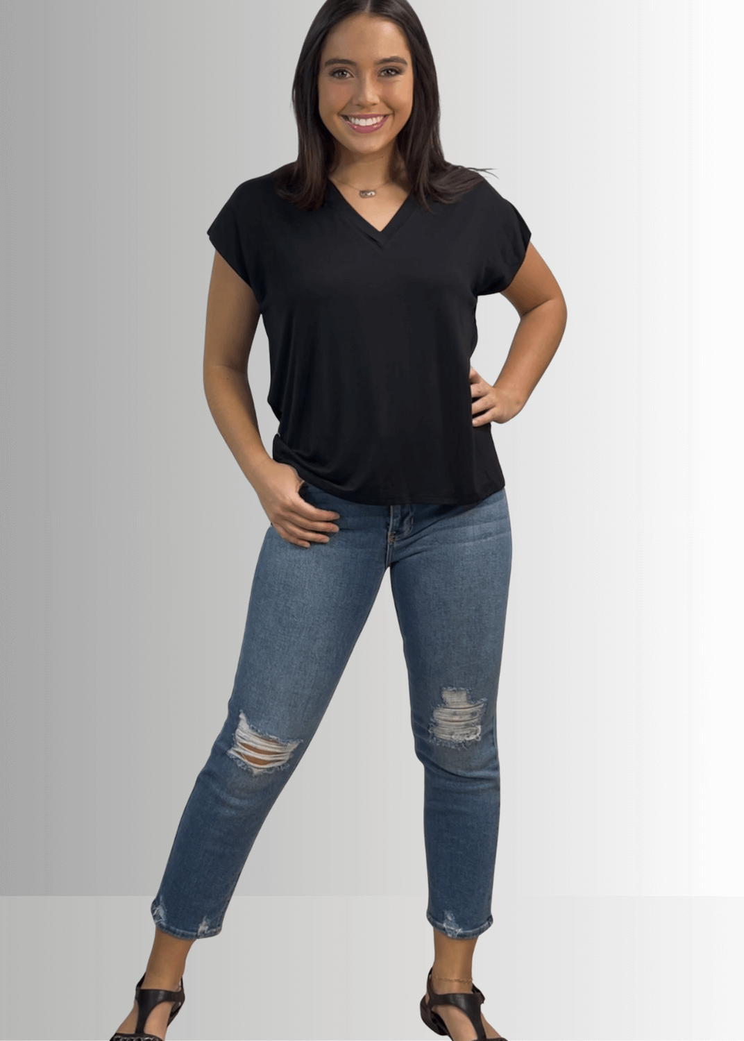 Hei V-Neck Tee