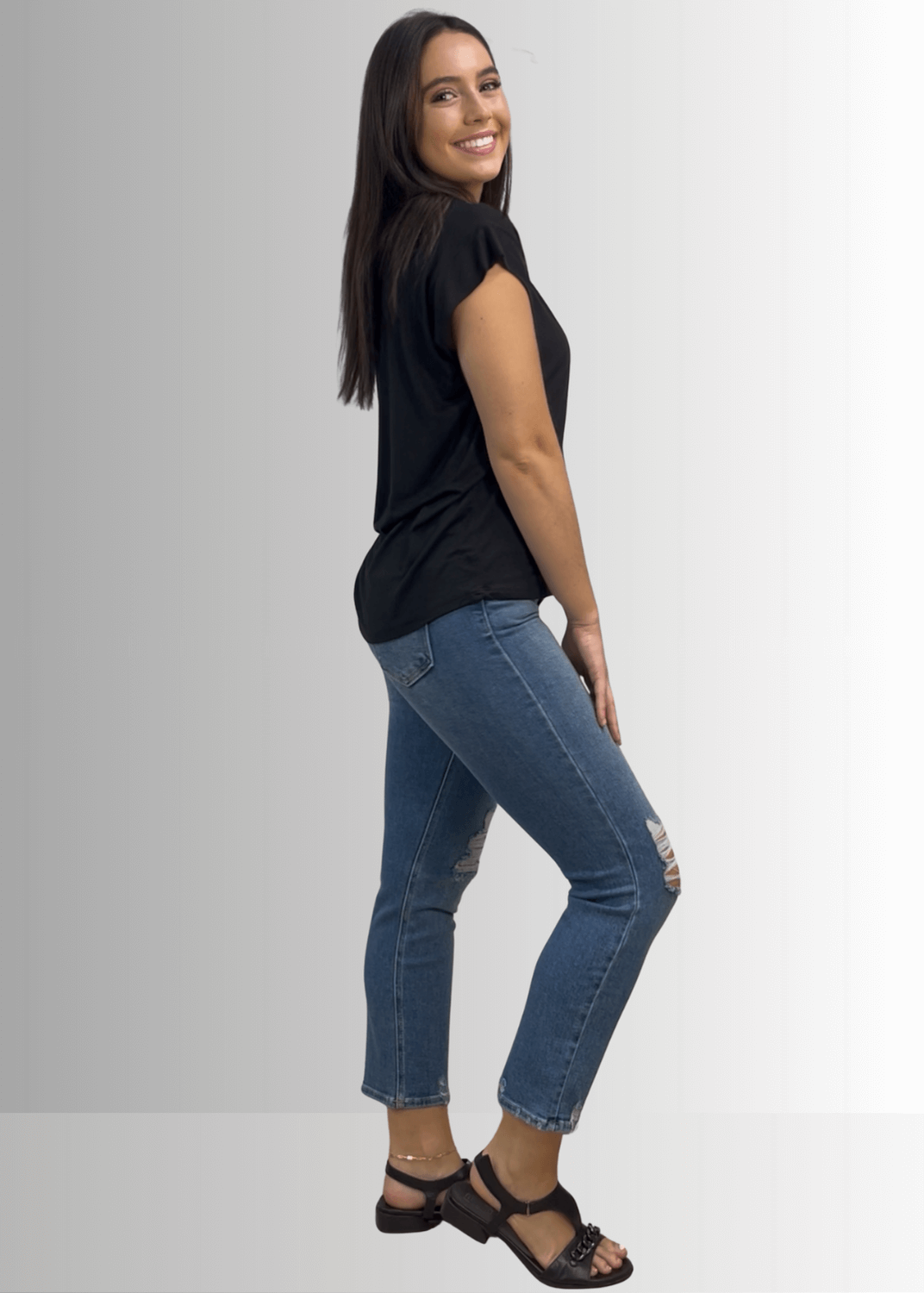 Hei V-Neck Tee