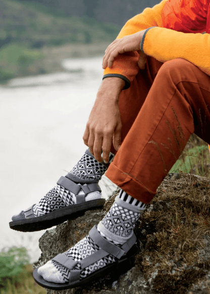 MIDNIGHT Knitted Crew Socks