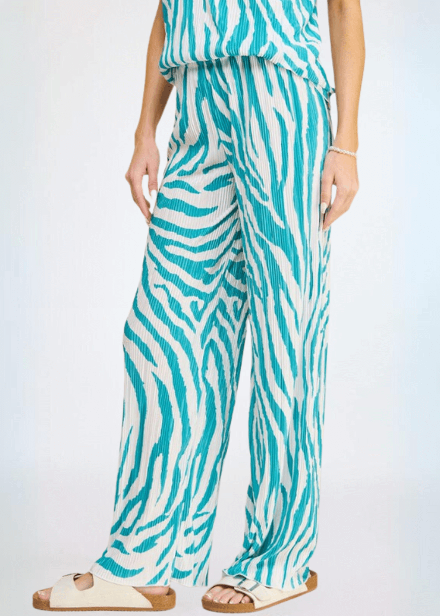 Nova Pleated Set CLEARANCE FINAL SALE