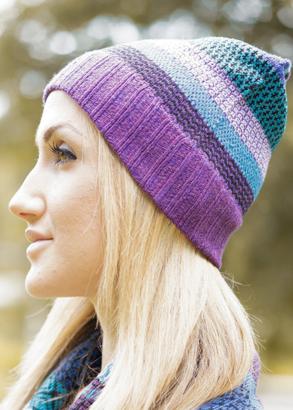 RASPBERRY Knitted Beanie Hat
