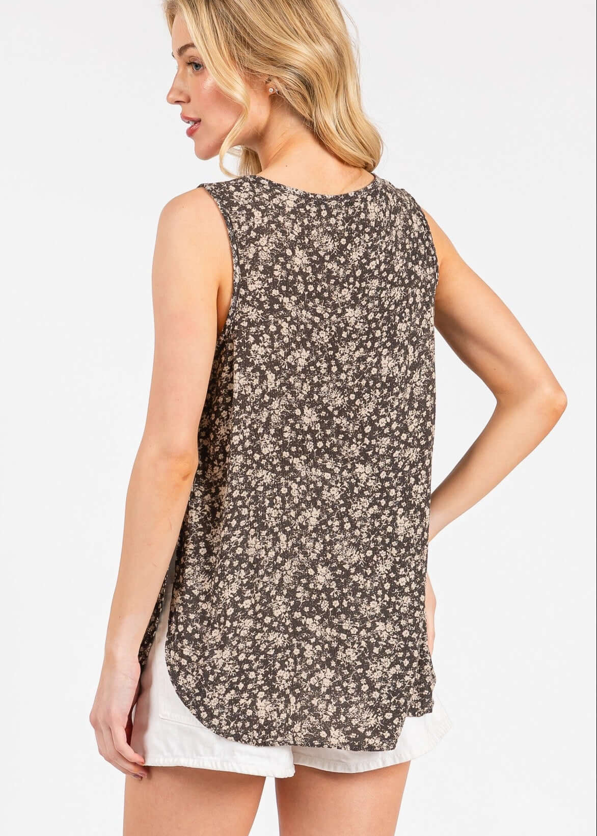Flowy Flower Print Sleeveless Top - Olive